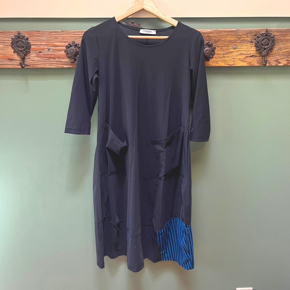 Tekbika by Alembika Black Tech Jersey Pocket Midi‎ Dress Blue Stripe Size 1 US 8